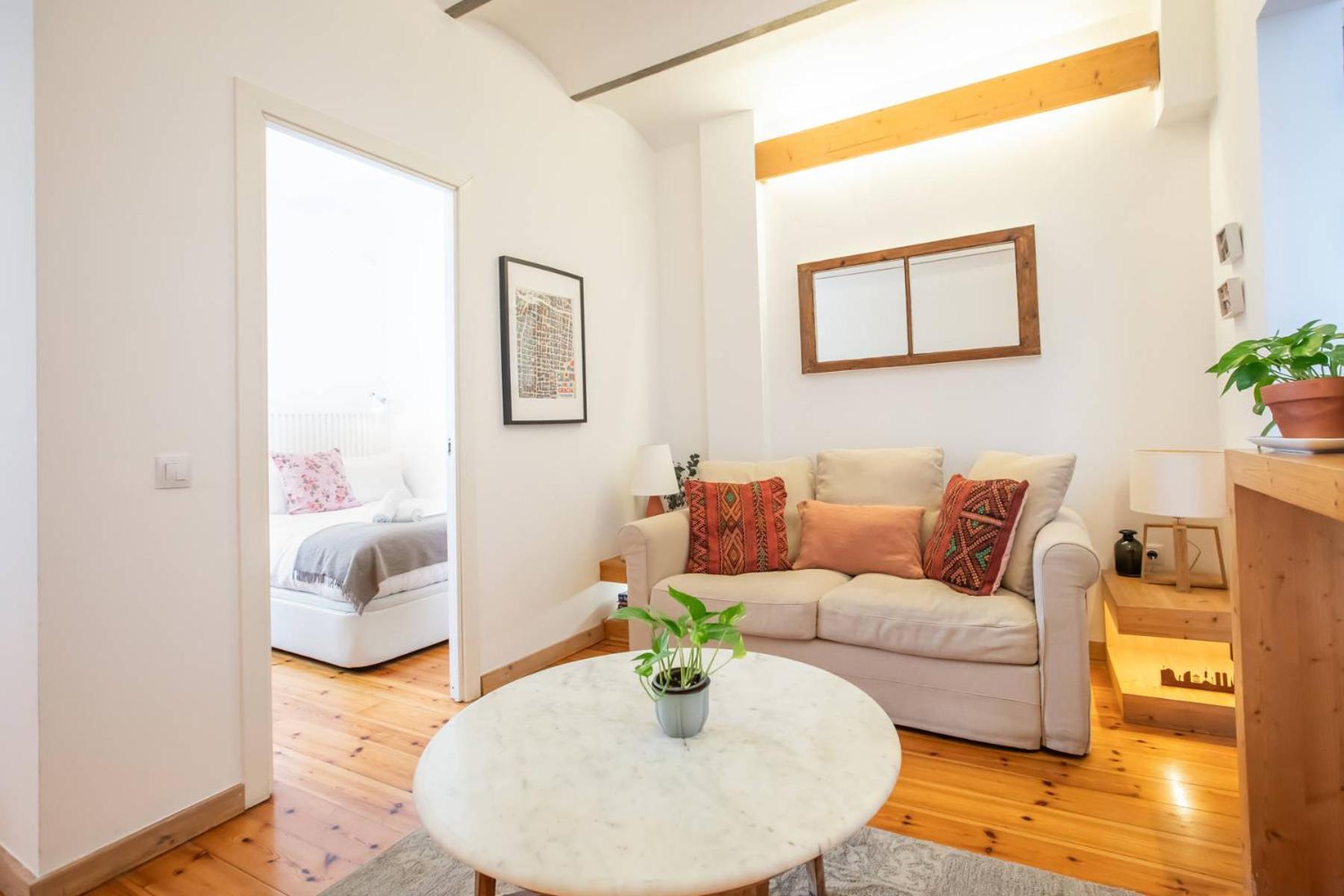 52cir1072 - Cozy In The Heart Of Gracia Barcelone